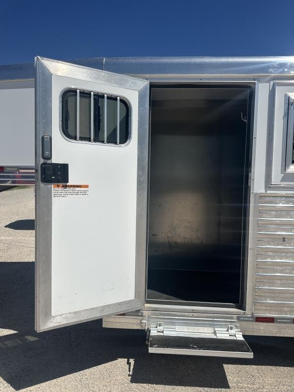 2020 Bloomer 4 Horse Stock Combo Trainer Tack Horse Trailer - Image 2