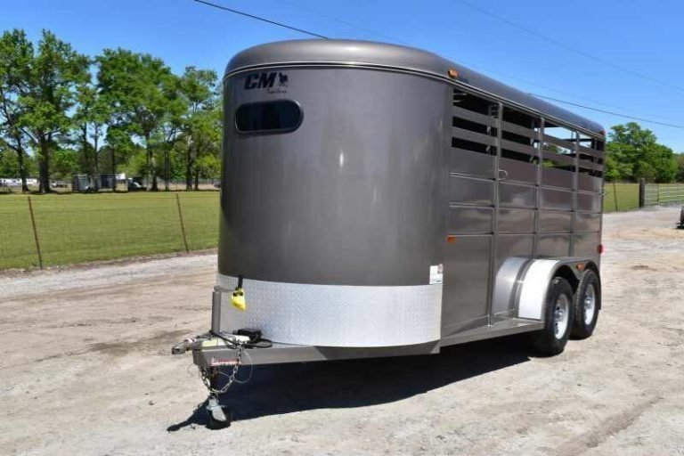 2017 CM 3HSLBP 3 Horse Trailer - Image 4