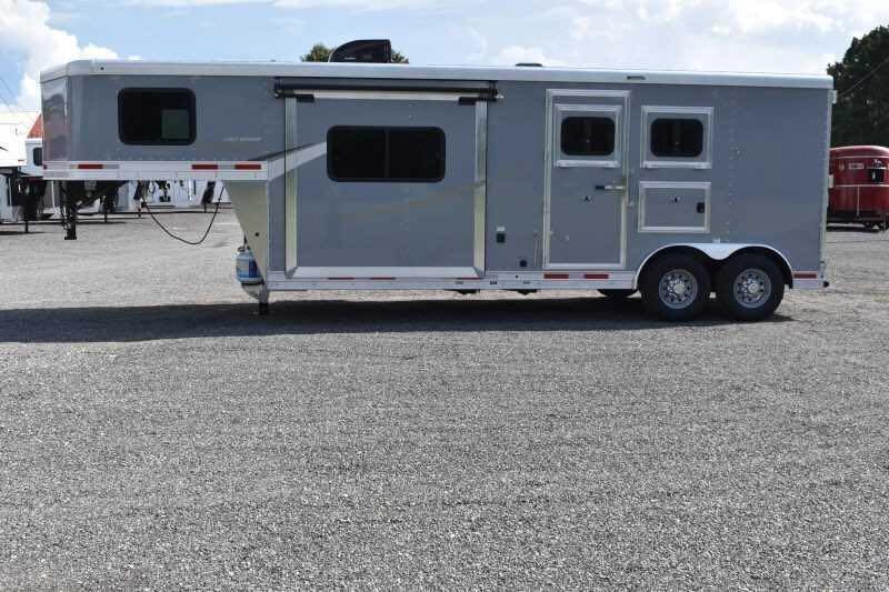 2020 Lakota Colt 8209SO 2 Horse Trailer with 9′ Short Wall - Image 6