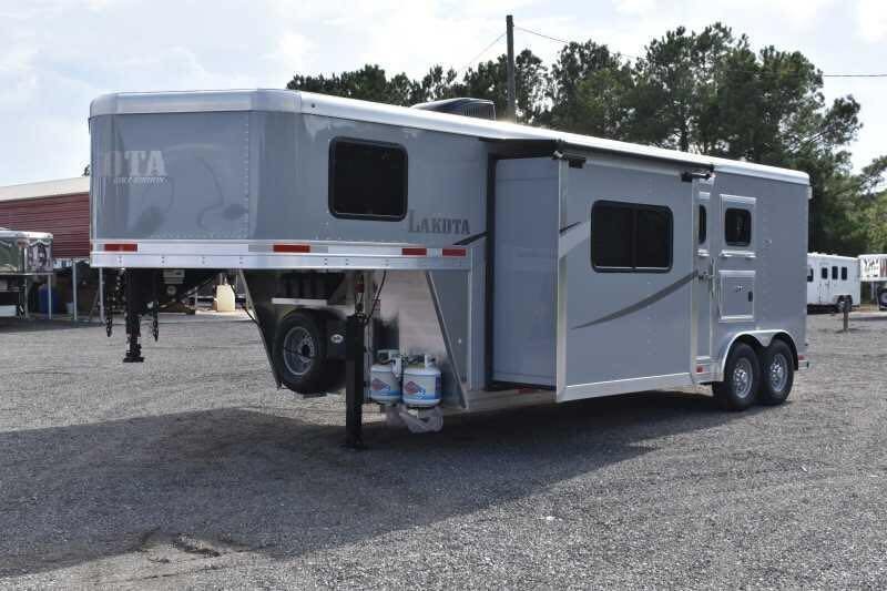 2020 Lakota Colt 8209SO 2 Horse Trailer with 9′ Short Wall - Image 8