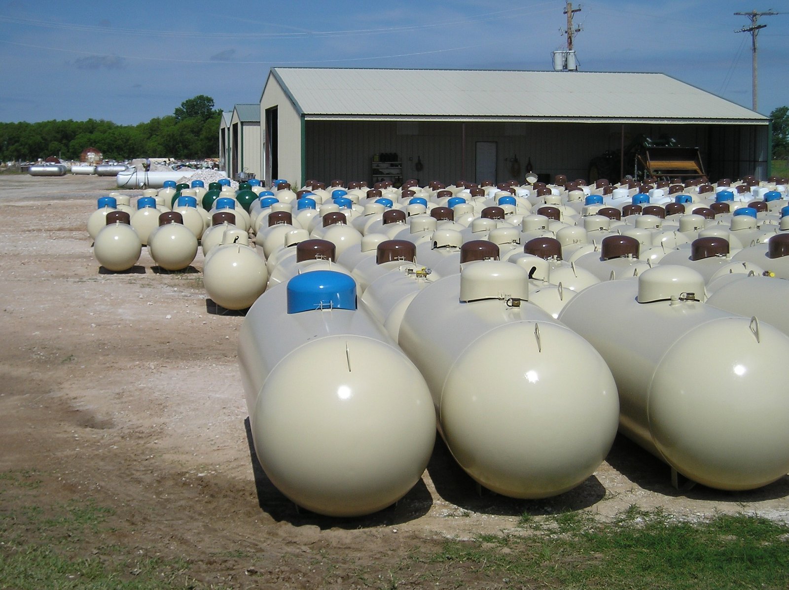 Buy 250 Gallon Propane Tanks Online ASME & DOT - Image 5