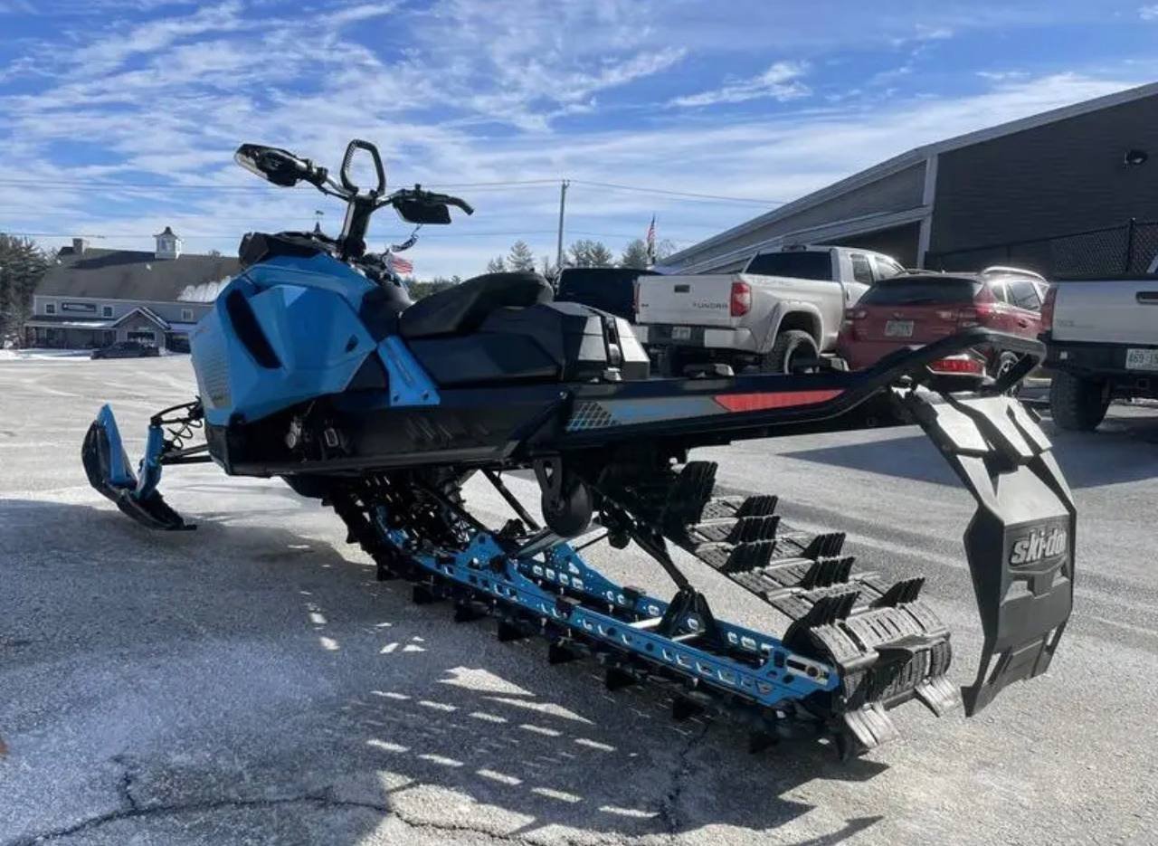2019 Ski-Doo Summit X 850 E-TEC 154 for sale - Image 4
