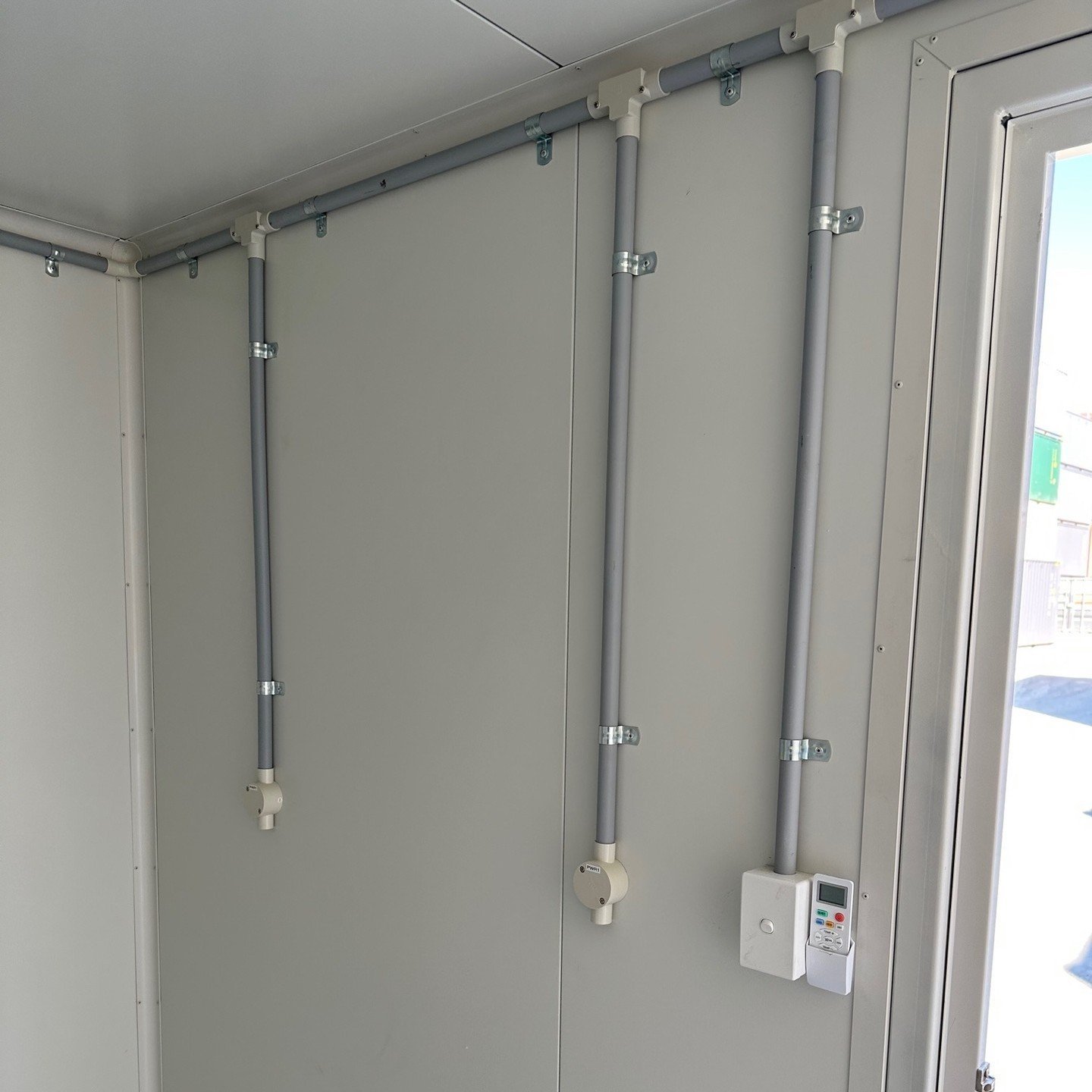 White 10 foot Container For Sale - Image 2